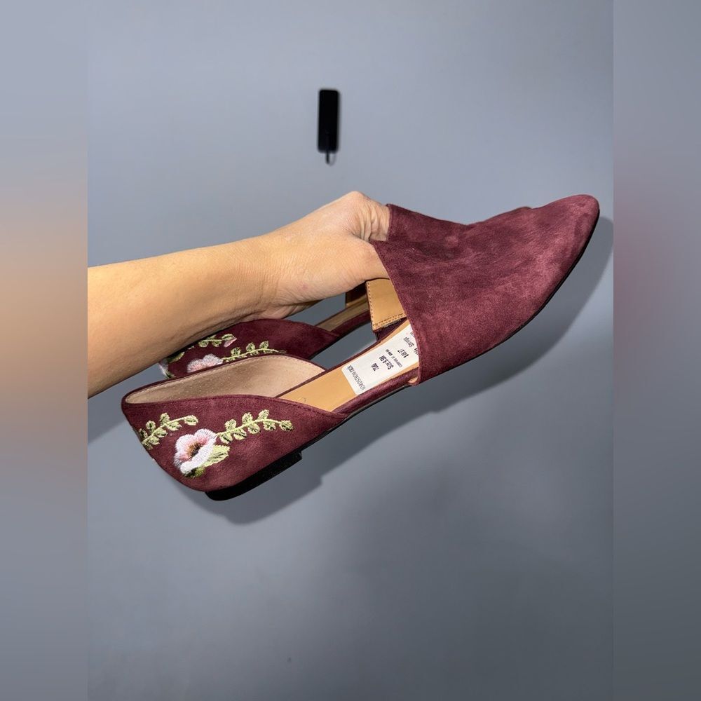 Franco Sarto Sanora D'Orsay flats burgundy suede with floral embroidery 9.5 EUC